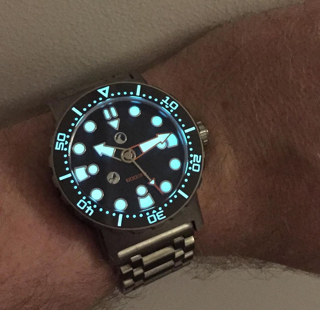 oceanic dive watch
